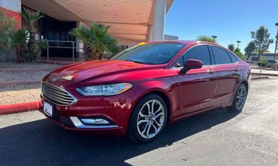 2017 Ford Fusion SE