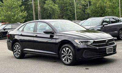 2023 Volkswagen Jetta S