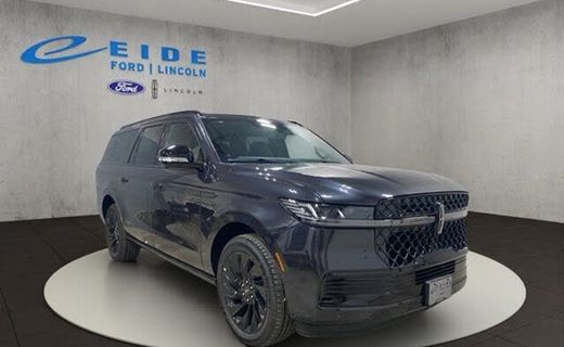 2027 Lincoln Navigator L Reserve