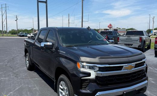 2023 Chevrolet Silverado LT