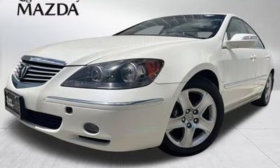 2005 Acura RL 35