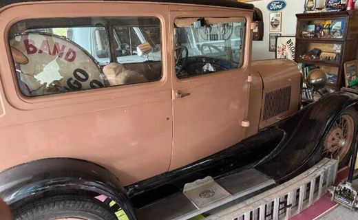 1929 Ford Model A Tudor