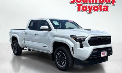 2026 Toyota Tacoma TRD Sport