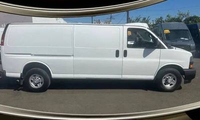 2018 Chevrolet Express Cargo EXT