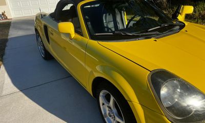 2000 Toyota MR2 Spyder