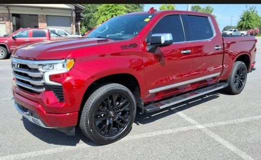 2023 Chevrolet Silverado High Country