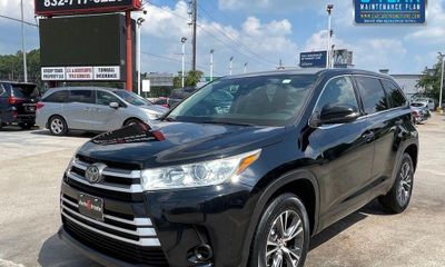 2018 Toyota Highlander LE Plus
