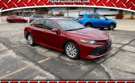 2020 Toyota Camry LE