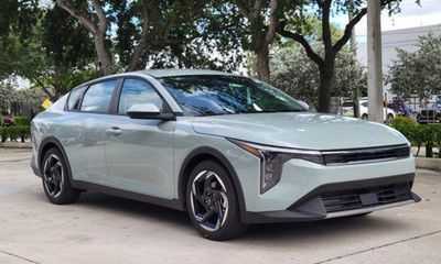 2026 Kia K4 EX