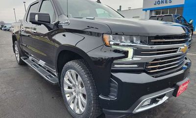 2022 Chevrolet Silverado LTD High Country
