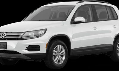 2017 Volkswagen Tiguan S 4 Motion