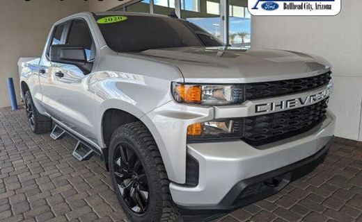 2020 Chevrolet Silverado Custom
