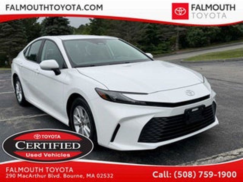 2027 Toyota Camry — a typically priced live listing