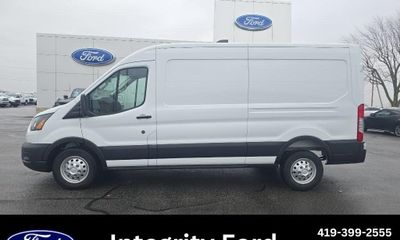 2026 Ford Transit Medium Roof
