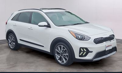 2022 Kia Niro Touring Special Edition