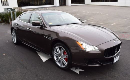 2014 Maserati Quattroporte Essence