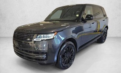 2026 Land Rover Range SE