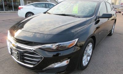 2025 Chevrolet Malibu LT