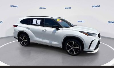 2022 Toyota Highlander XSE