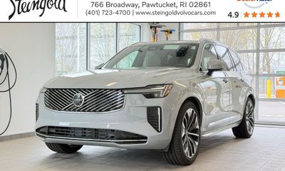 2026 Volvo XC90 Plus Bright