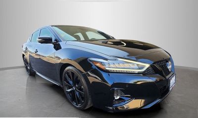 2023 Nissan Maxima SR