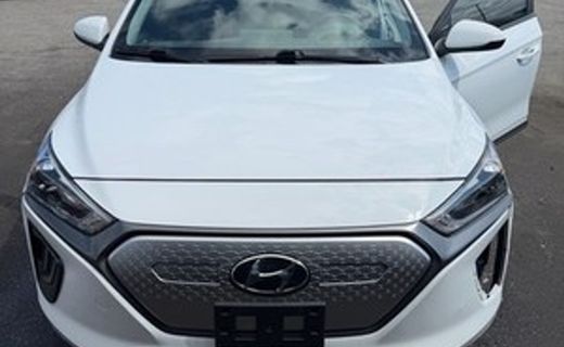 2021 Hyundai Ioniq SE