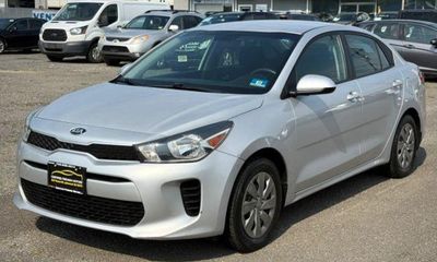 2019 Kia RIO LX S