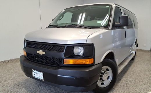 2017 Chevrolet Express LS