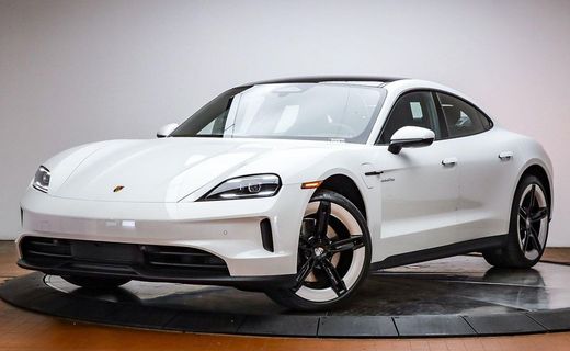 2026 Porsche Taycan