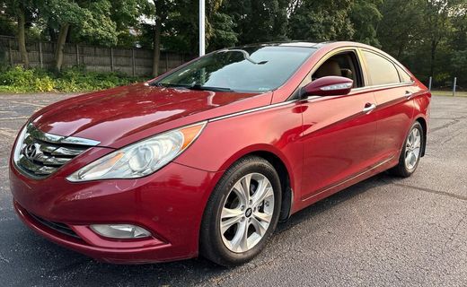 2012 Hyundai Sonata Middle Level