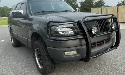 2005 Ford Expedition XLT