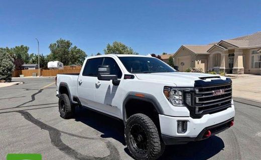 2023 GMC Sierra HD AT4