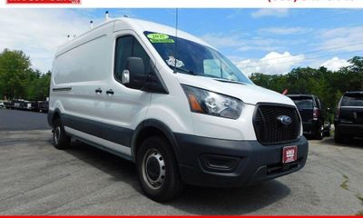 2025 Ford Transit Medium Roof