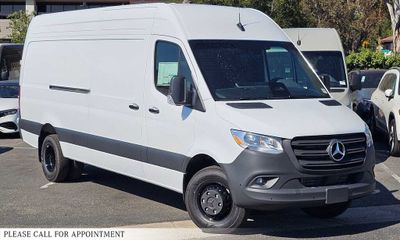 2026 Mercedes-Benz Sprinter 907