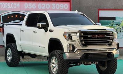 2020 GMC Sierra SLT