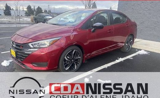 2025 Nissan Versa SR