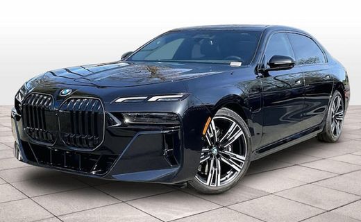 2025 BMW 750E xDrive
