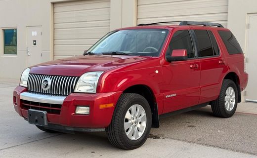 2010 Mercury Mountaineer Luxury