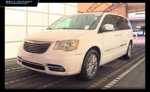 2011 Chrysler Town AND Country Limited