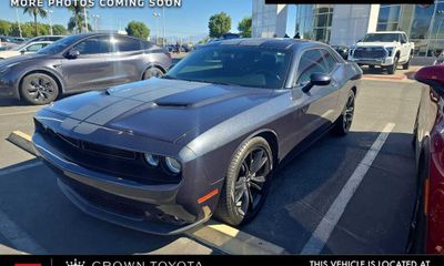 2018 Dodge Challenger SXT