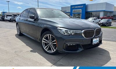 2016 BMW 740i