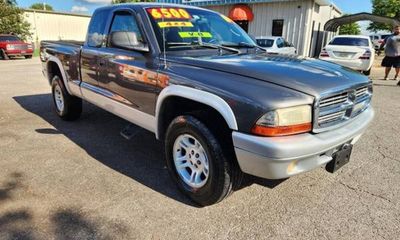 2004 Dodge Dakota SLT