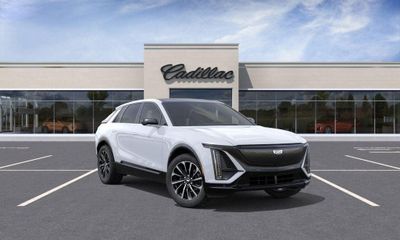 2026 Cadillac Lyriq Premium Sport