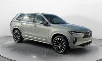 2026 Volvo XC90 Plus Bright