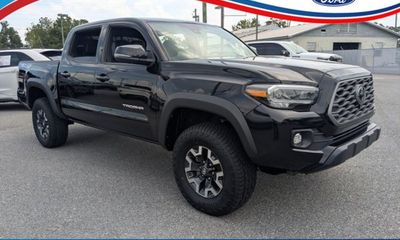 2023 Toyota Tacoma SR5
