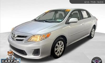 2011 Toyota Corolla LE 4SPEED AT