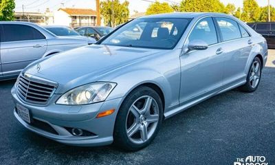 2008 Mercedes-Benz S-Class S550 4 Matic