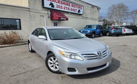 2011 Toyota Camry LE