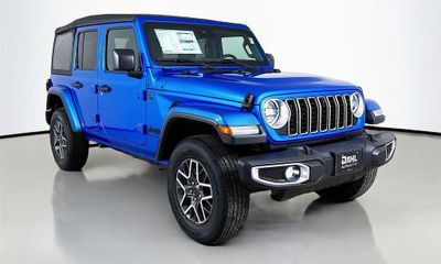 2025 Jeep Wrangler Sahara