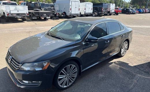 2014 Volkswagen Passat SE
